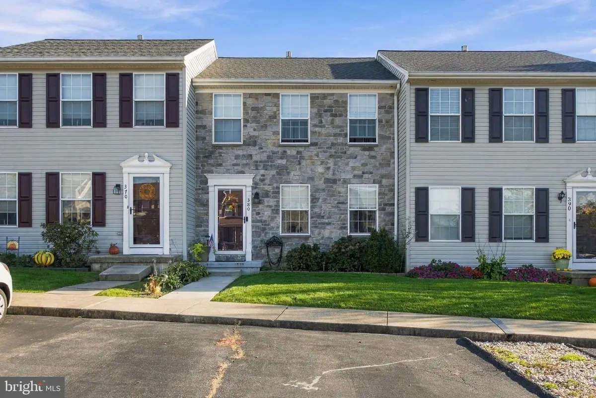 380 Charles Cir, York, PA 17406 - #1