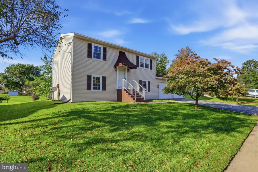 2343 Heather Rd, York, PA 17408 - #2