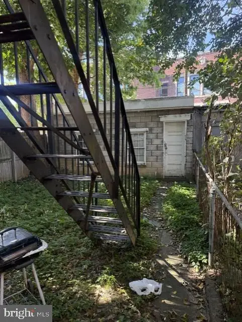 736 S Queen St, York, PA 17403 - #3