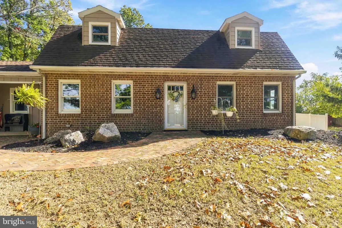 9987 Chapel Church Rd, Red Lion, PA 17356 - #1