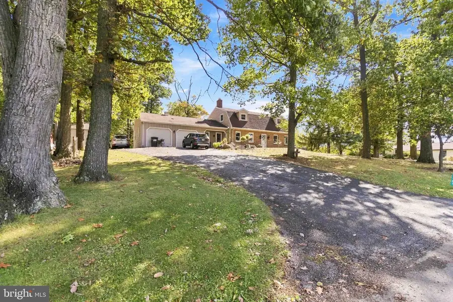 9987 Chapel Church Rd, Red Lion, PA 17356 - #2