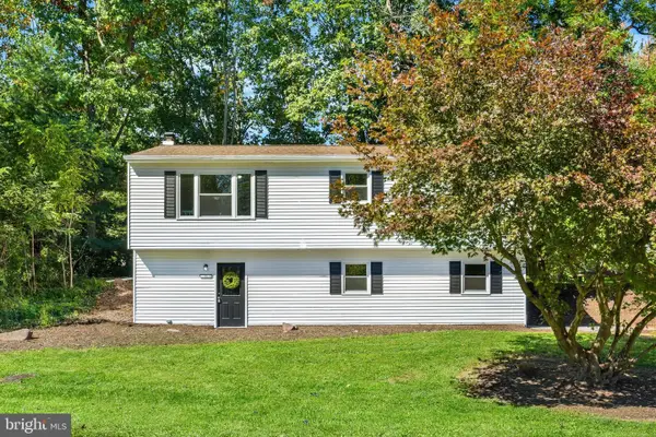 35 White Oak Ln, ETTERS, PA 17319