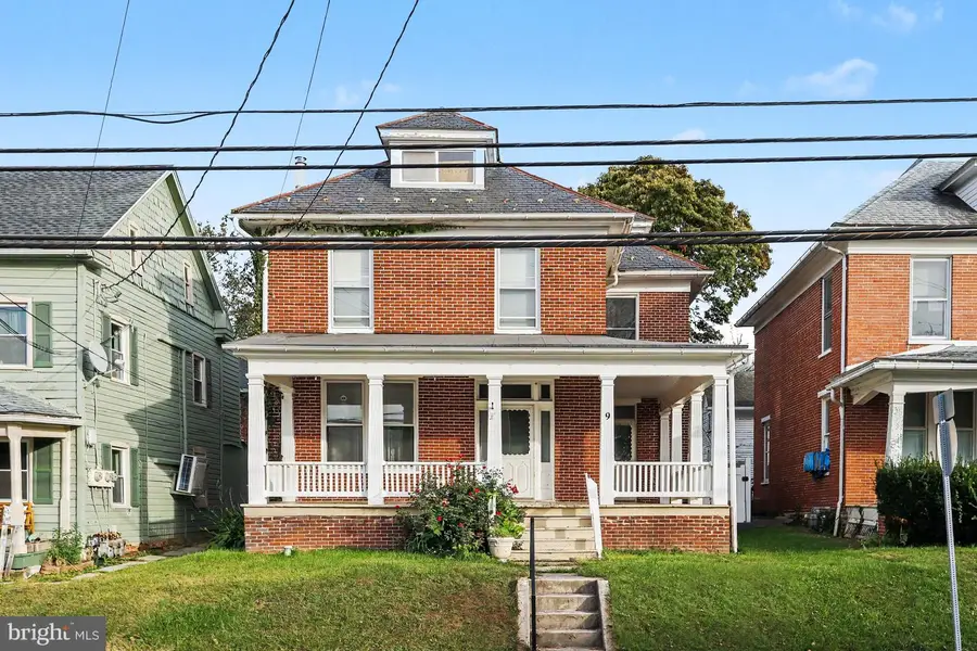 9 N Main St, Loganville, PA 17342 - #2