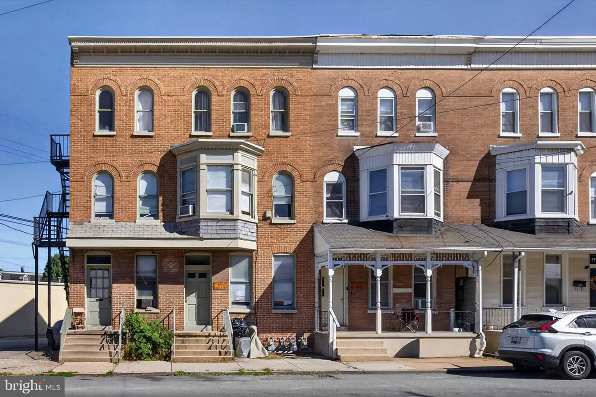 25 Carlisle Ave, York, PA 17401 - #1