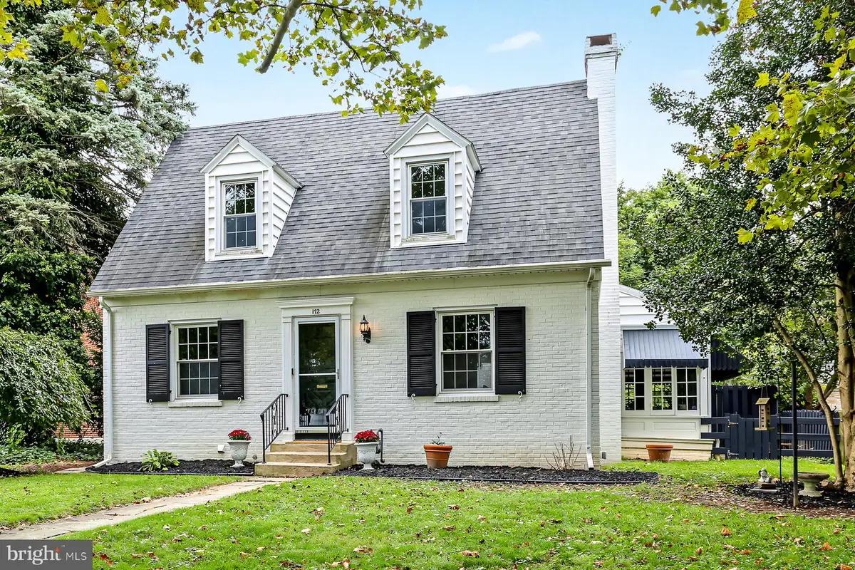 172 Springdale Rd, York, PA 17403 - #1