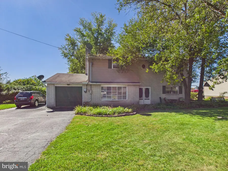3670 S Salem Church Rd, Dover, PA 17315 - #3