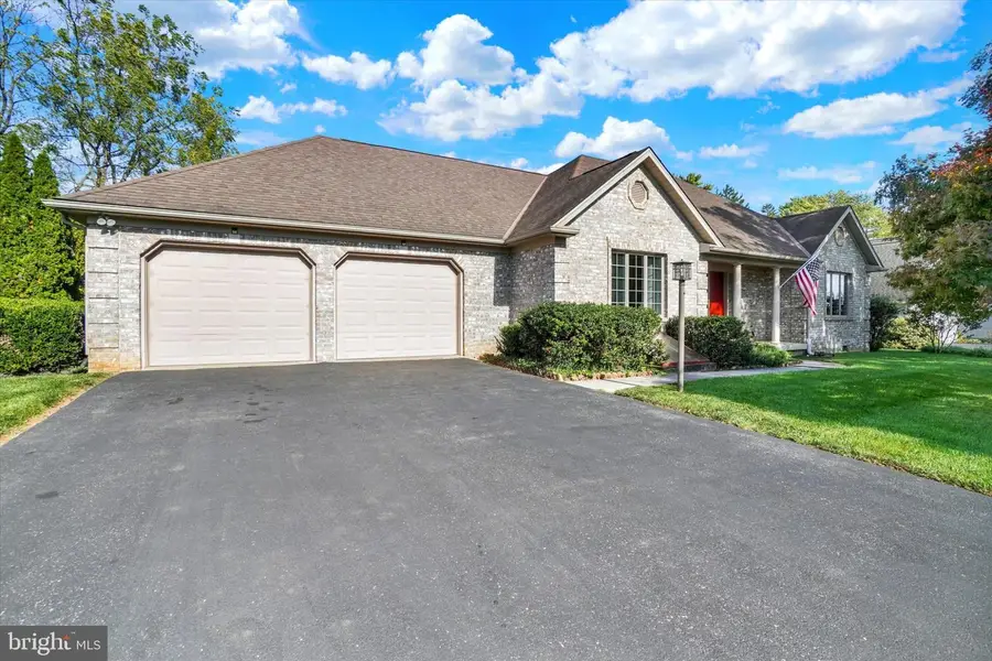 776 Weldon Dr, York, PA 17404 - #2