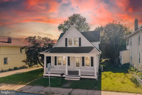 382 W Main St, DALLASTOWN, PA 17313