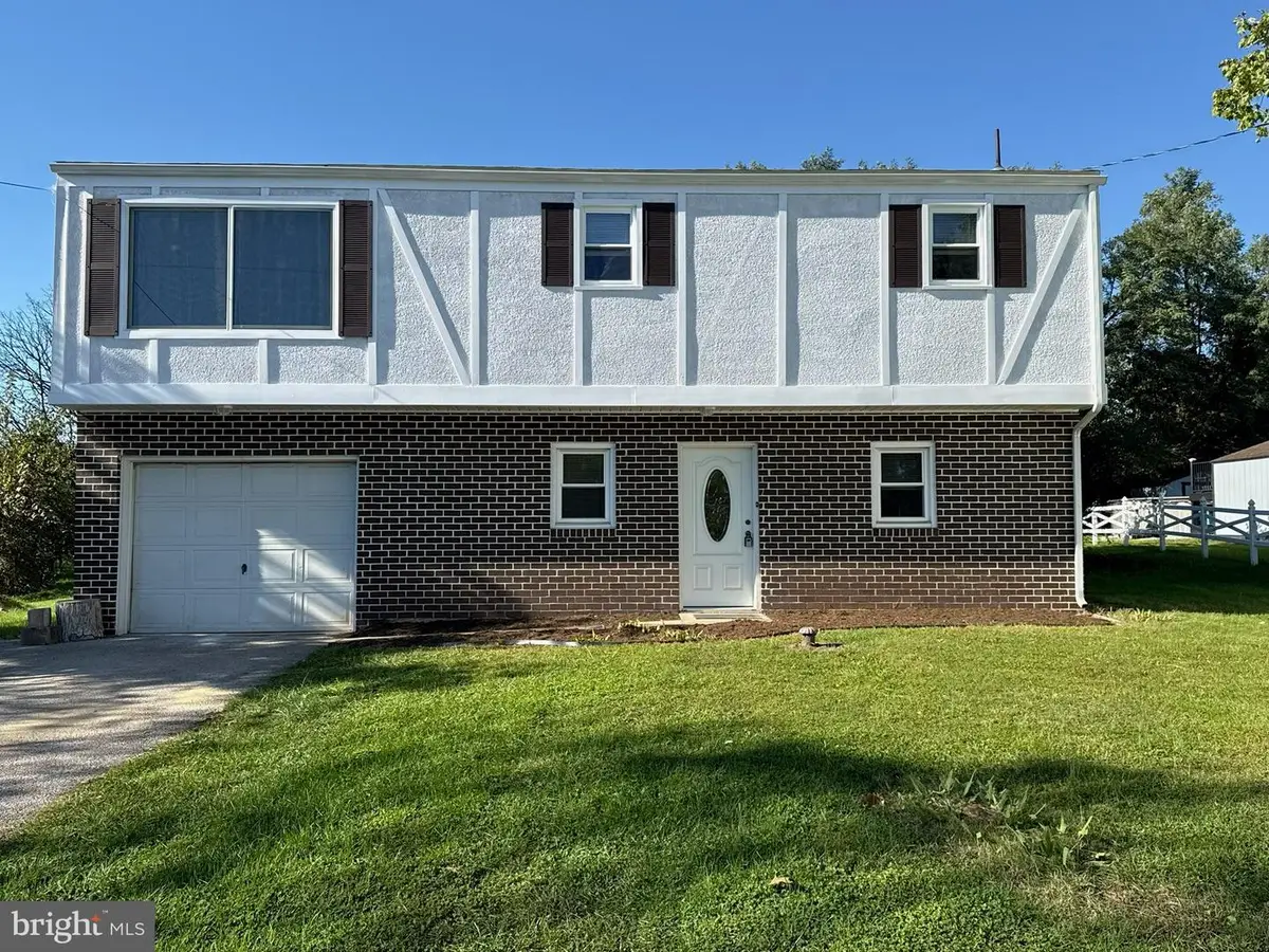 3421 Emig School Rd, Dover, PA 17315 - #1