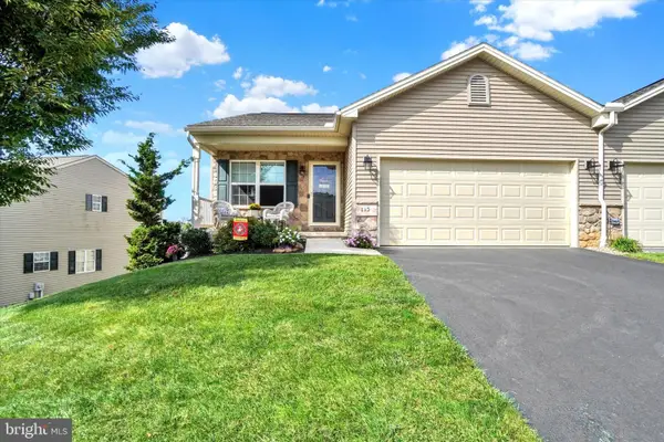 115 Shetland Dr, RED LION, PA 17356