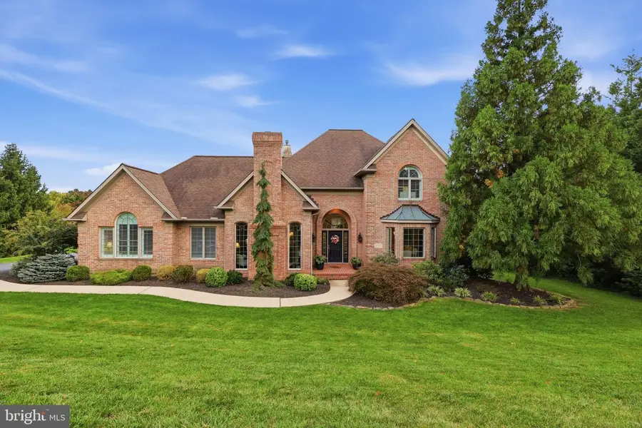1460 S Wyndham Dr, York, PA 17403 - #2