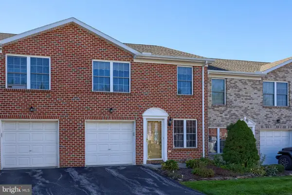 3564 Mark Dr, YORK, PA 17402