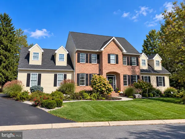 10 Burning Tree Ct, YORK, PA 17404