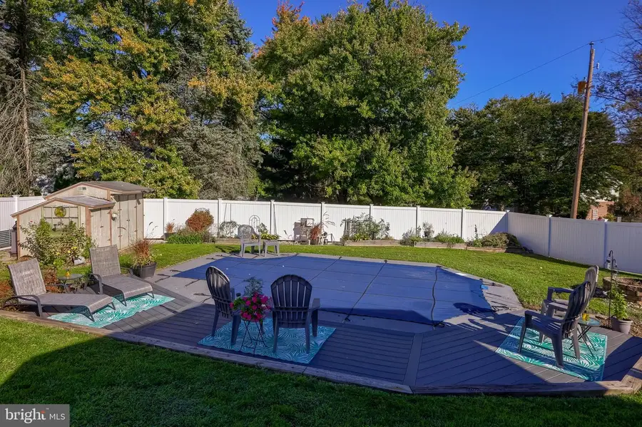 4299 Webster Dr, York, PA 17402 - #3