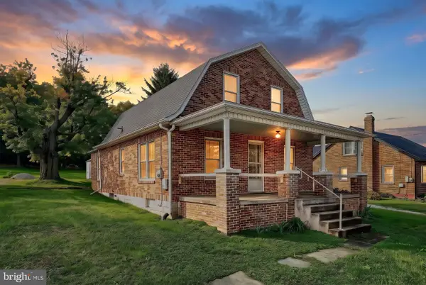 1134 Delta Rd, RED LION, PA 17356
