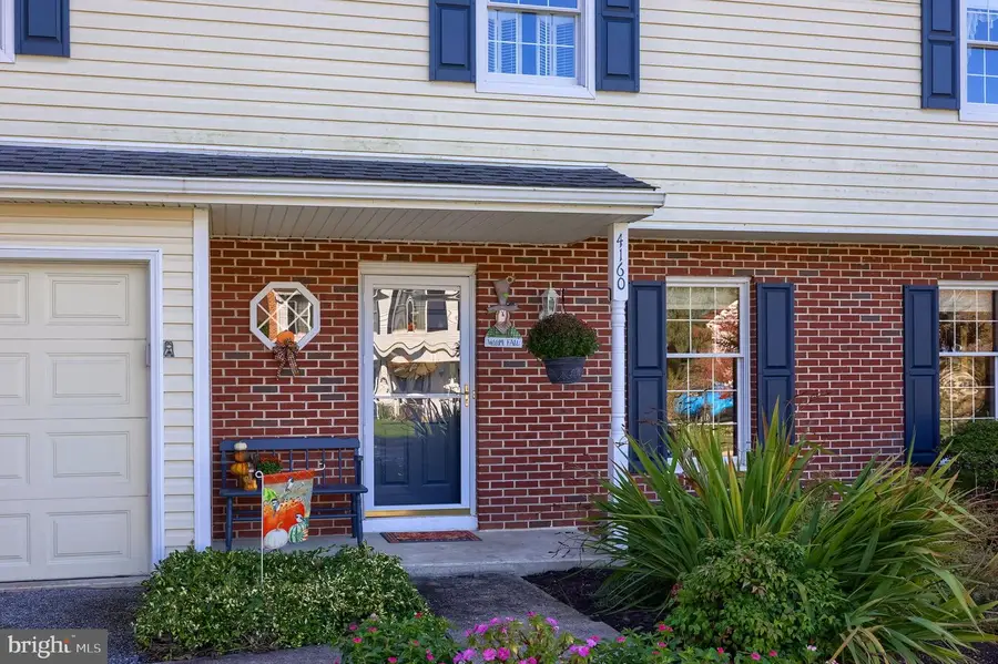 4160 Abbey Ln, York, PA 17402 - #3