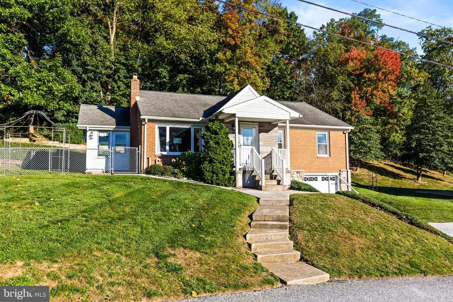 2177 Fineview Road, York, PA 17406 - #2
