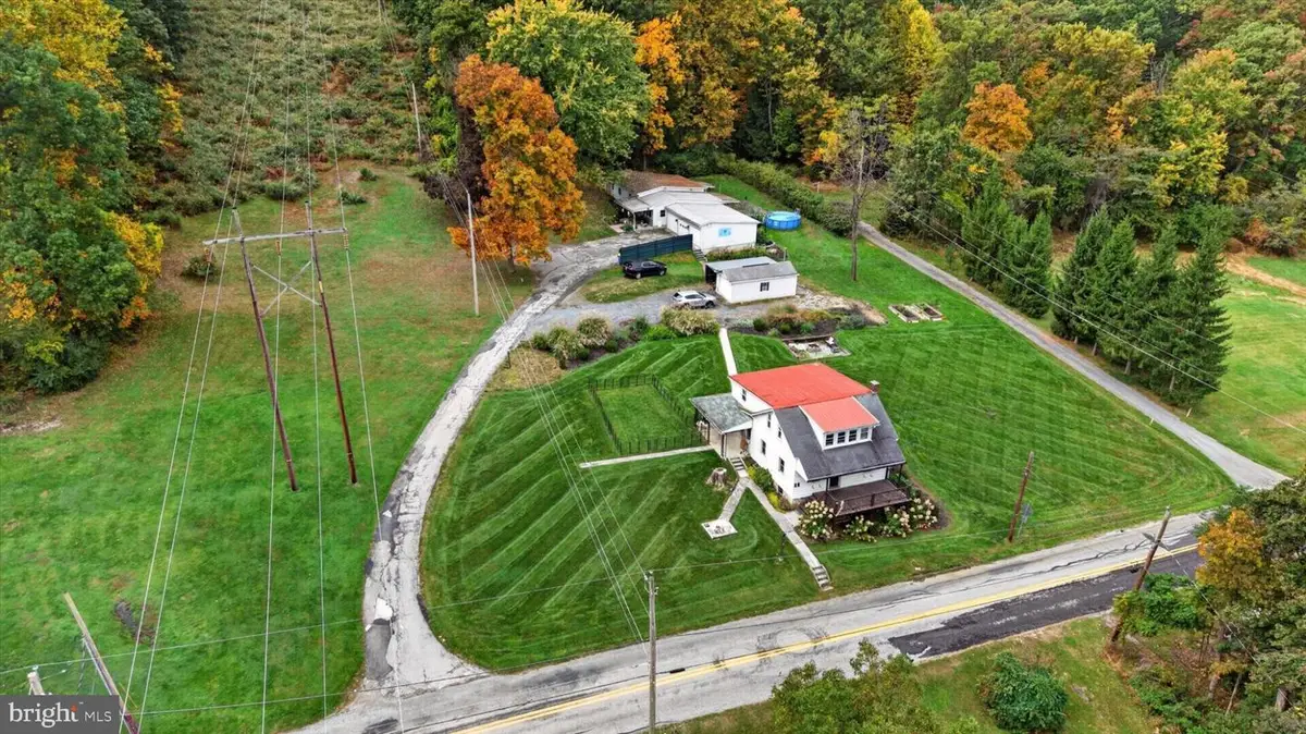 490 Rockville Rd, Spring Grove, PA 17362 - #1