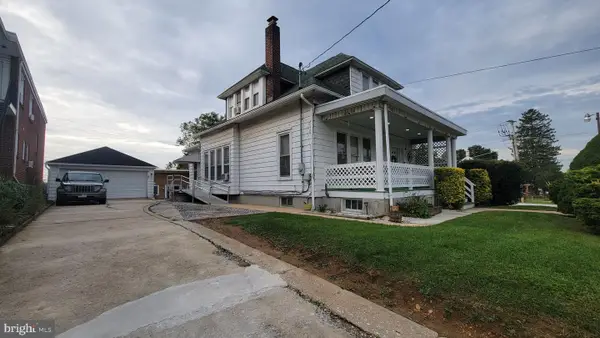 756 W Broadway, RED LION, PA 17356