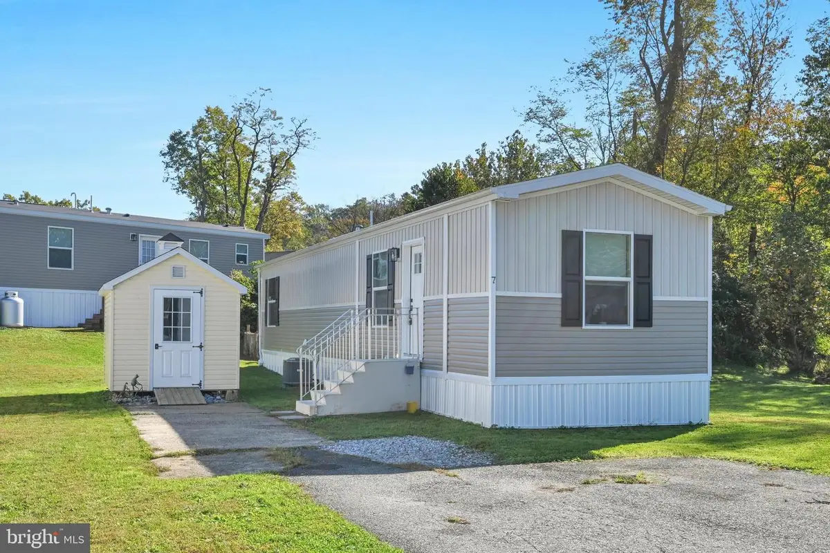 7 2nd St, York, PA 17406 - #1