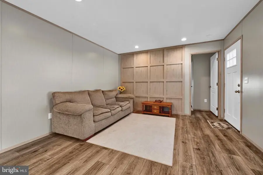 7 2nd St, York, PA 17406 - #3