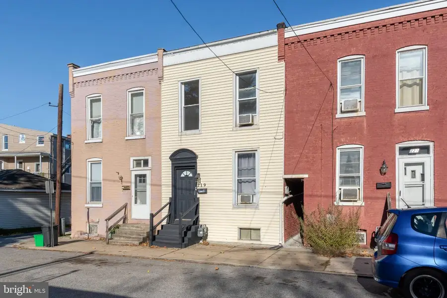 219 Rockdale Ave, York, PA 17403 - #2
