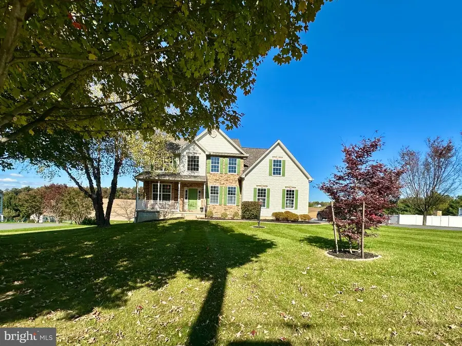 4355 Sycamore Ln, Red Lion, PA 17356 - #2
