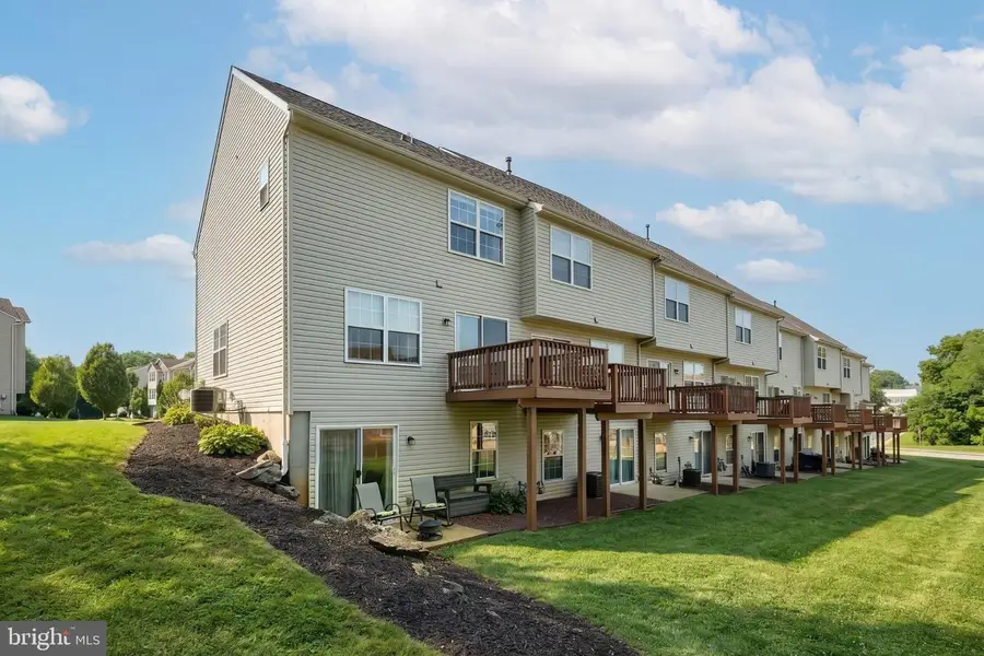 29 Buttonwood Ln, York, PA 17406 - #2