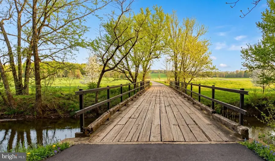 845 Raccoon Ridge Rd, Scottsville, VA 24590 - #2