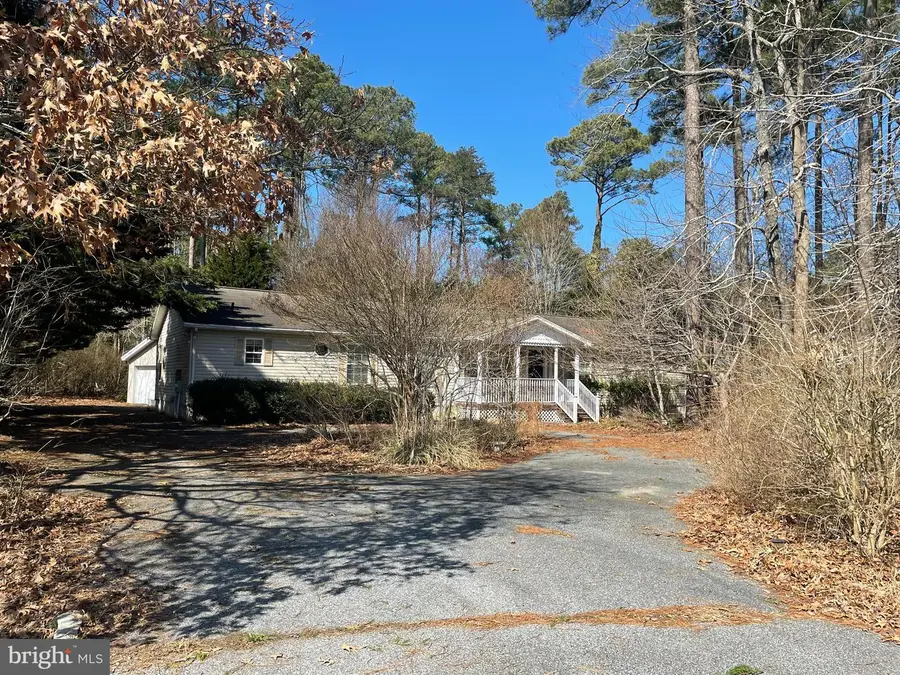 37335 Sea Winds Ct, Greenbackville, VA 23356 - #2