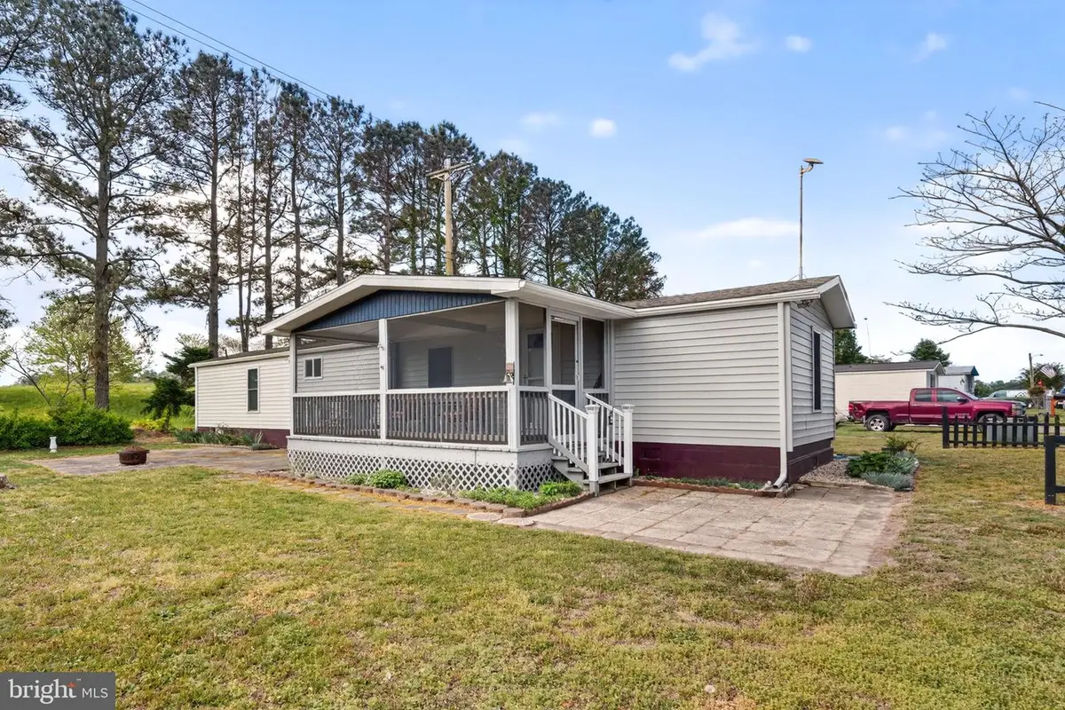 33238 Evergreen Dr, New Church, VA 23415 - #1