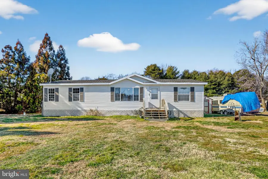 8024 Hickman Farm Rd, Wallops Island, VA 23337 - #2