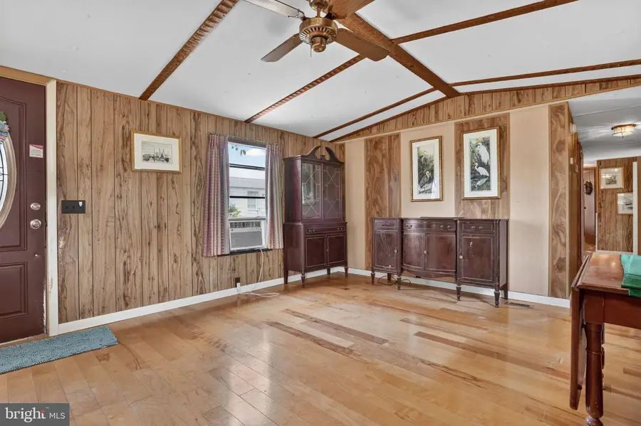 8145 Seashell Dr, Chincoteague, VA 23336 - #2