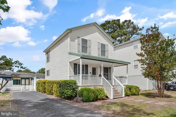 5138 Serenity Ln, CHINCOTEAGUE ISLAND, VA 23336