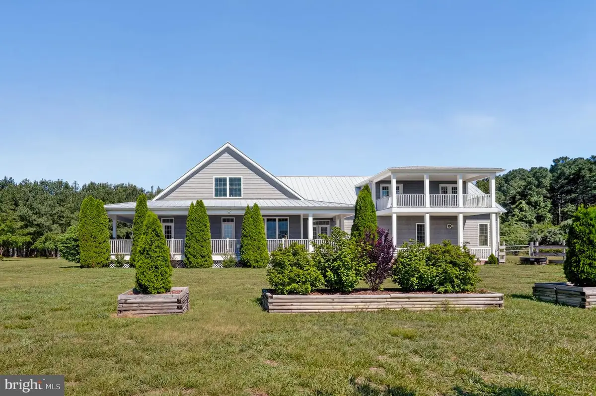 34105 Watts Bay Dr, Wallops Island, VA 23337 - #1