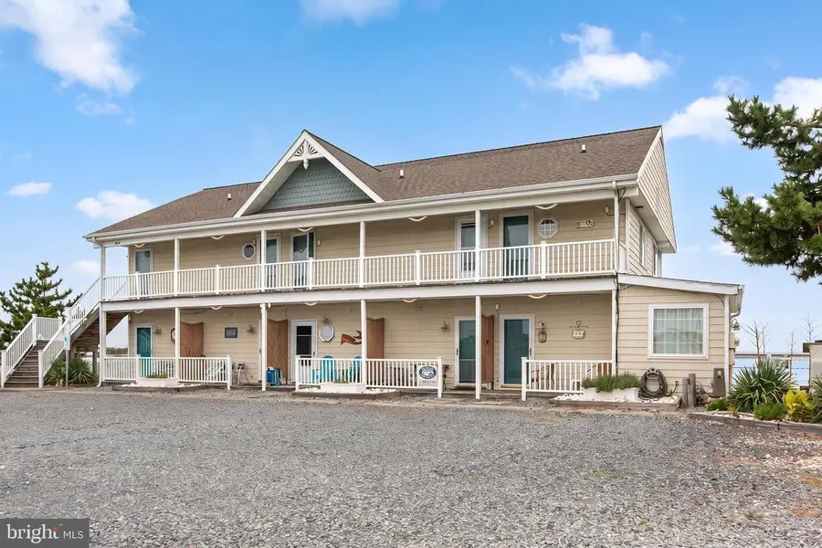 6206 Marsh Island Dr, Chincoteague Island, VA 23336 - #2