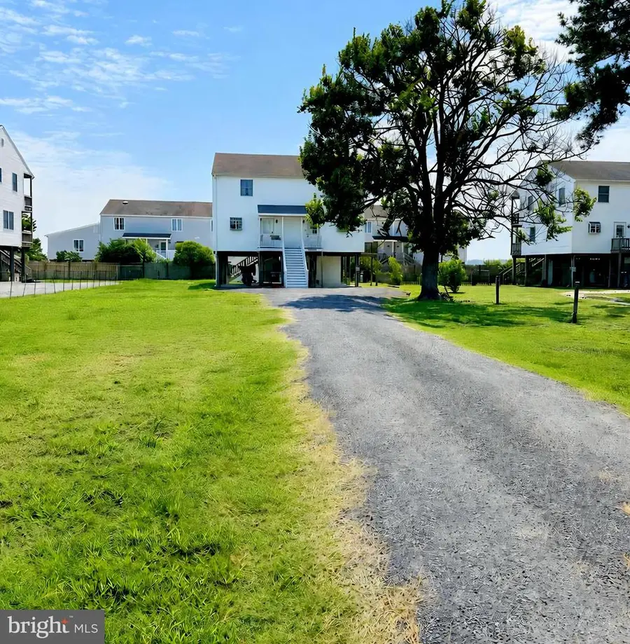 3416 Ridge Rd, Chincoteague Island, VA 23336 - #2