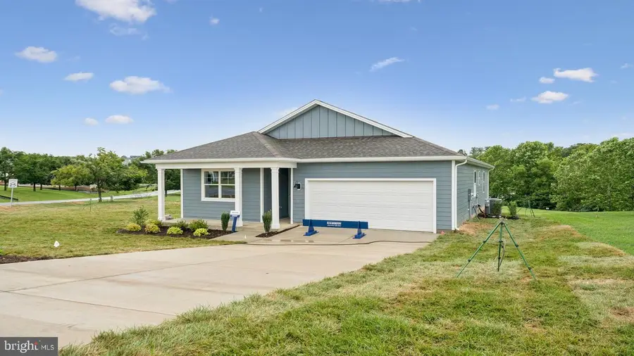 263 Heather Ln, Staunton, VA 24401 - #2