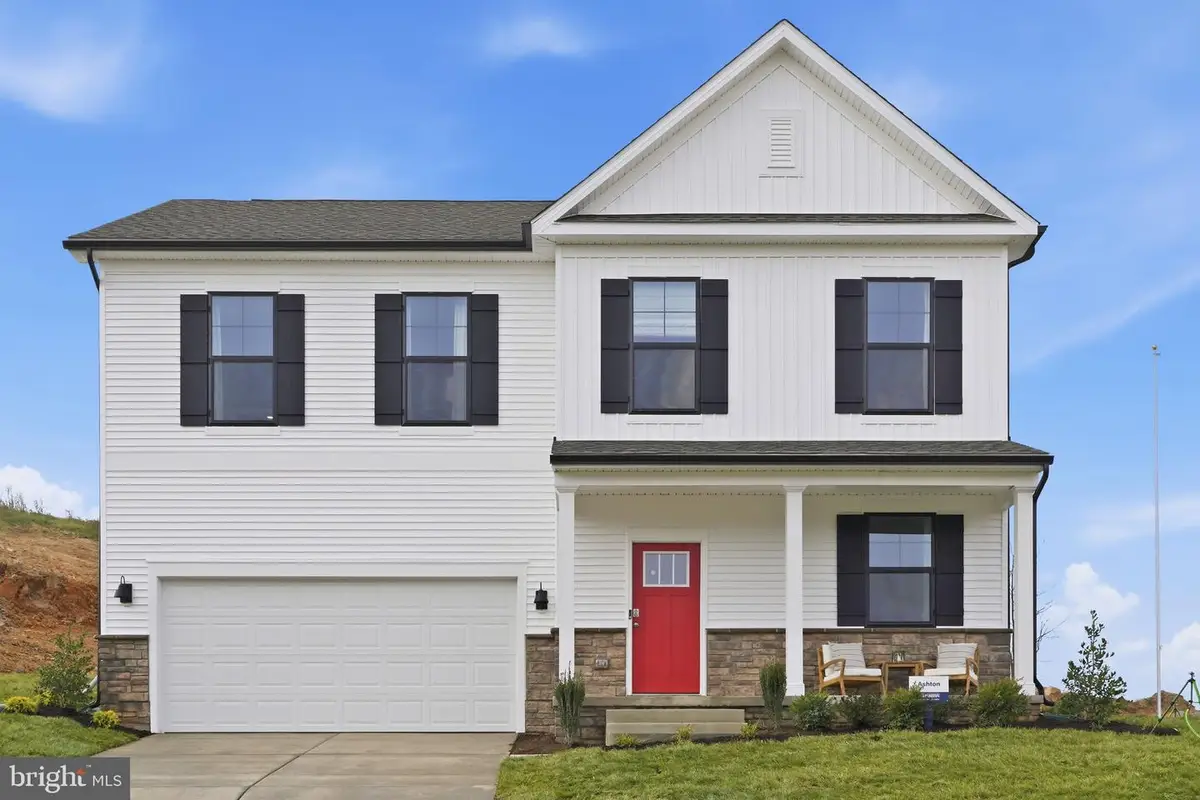 99 Fairfield Dr, Staunton, VA 24401 - #1