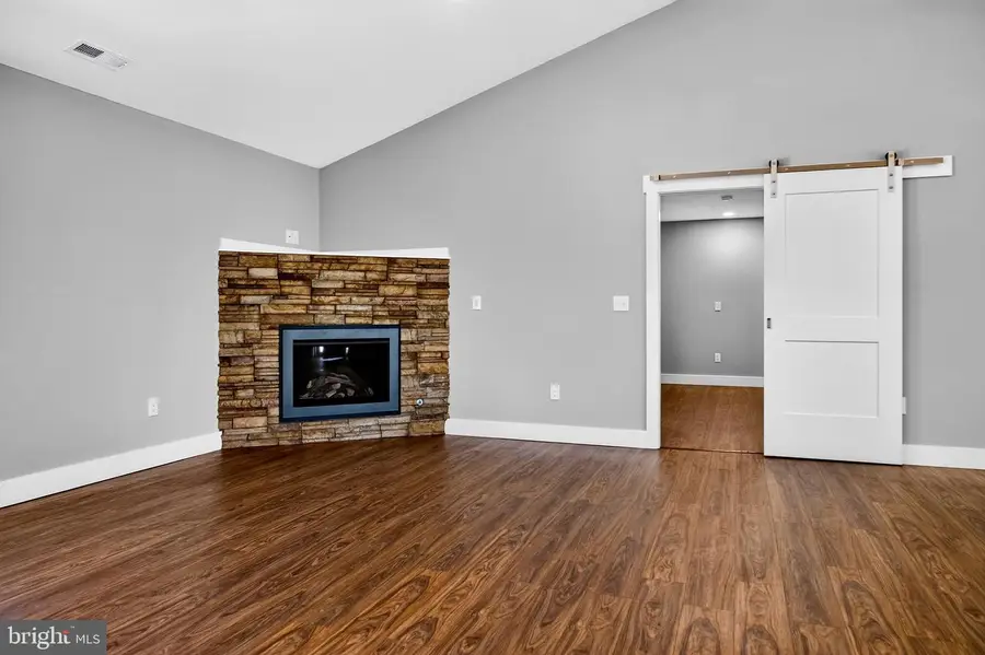 75 Brushy Knob Ln, Staunton, VA 24401 - #3