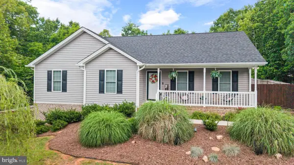 67 Valleyview Dr, MADISON HEIGHTS, VA 24572