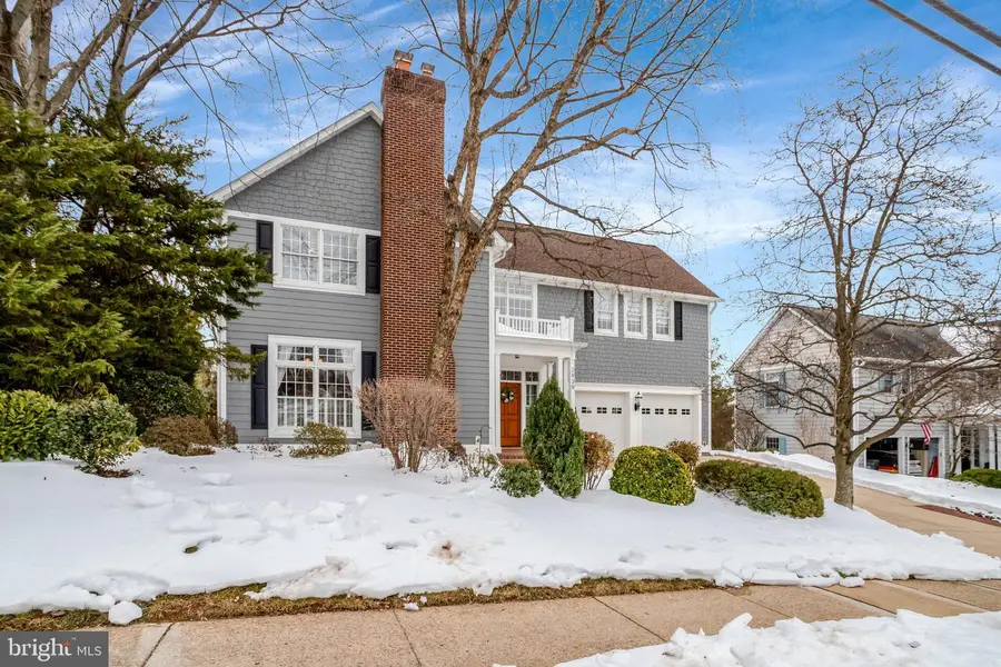 2939 N Sycamore St, Arlington, VA 22207 - #3