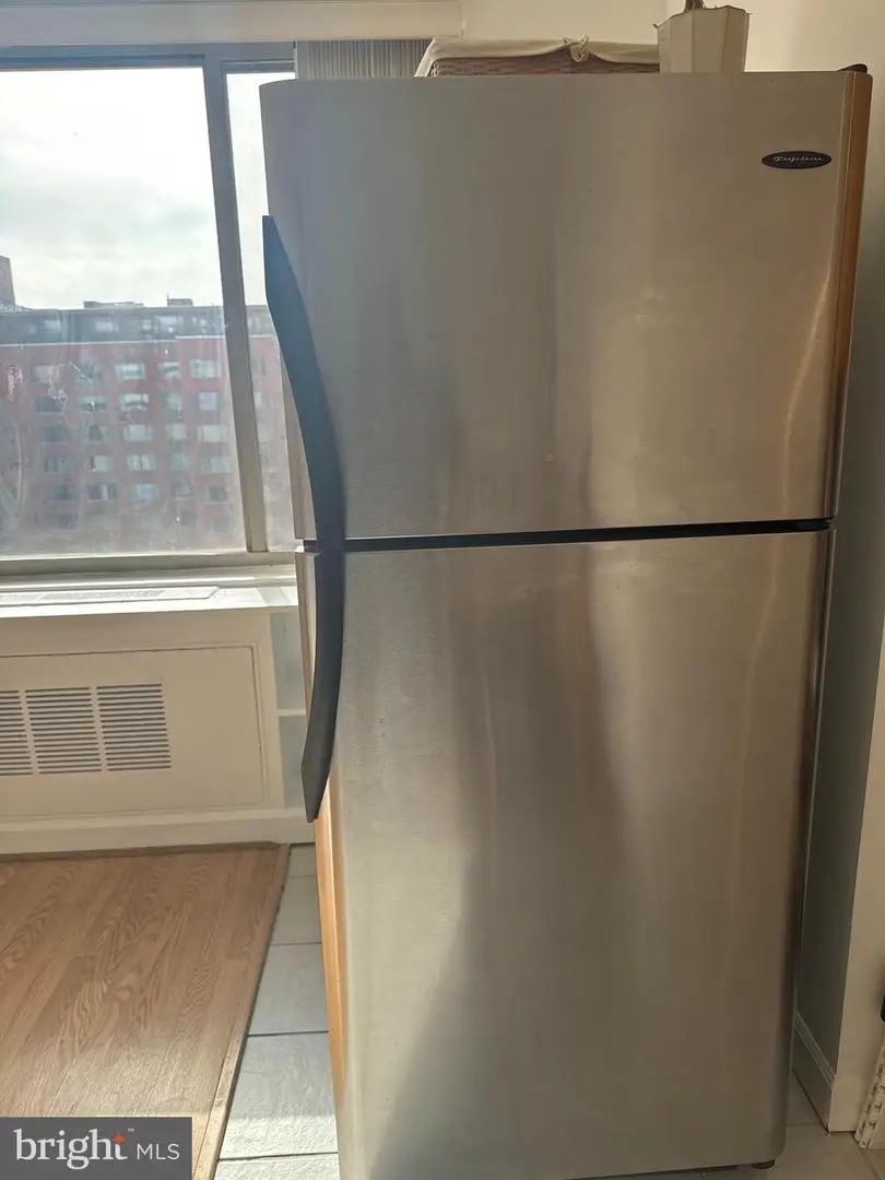 1121 Arlington Blvd #901, Arlington, VA 22209 - #3