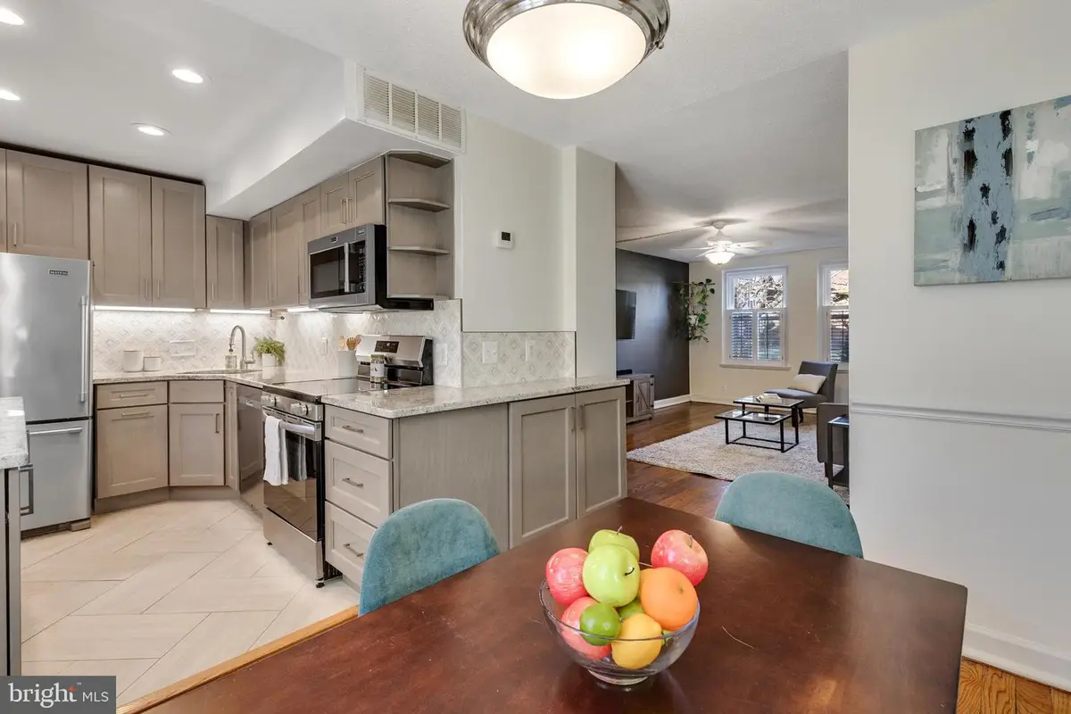 4426 36th St S #a1, Arlington, VA 22206 - Image #1