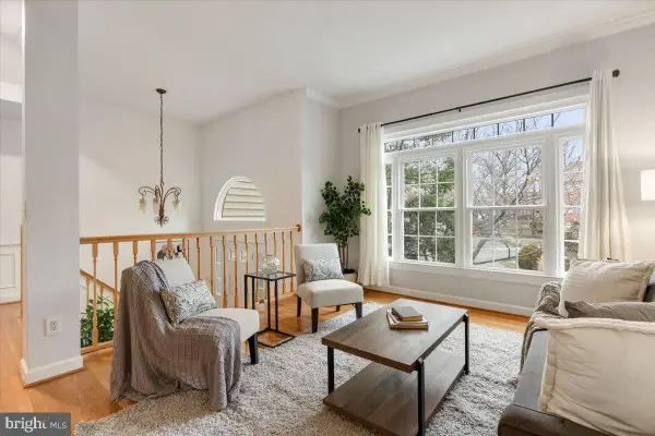 4416 S Pershing Ct, ARLINGTON, VA 22204