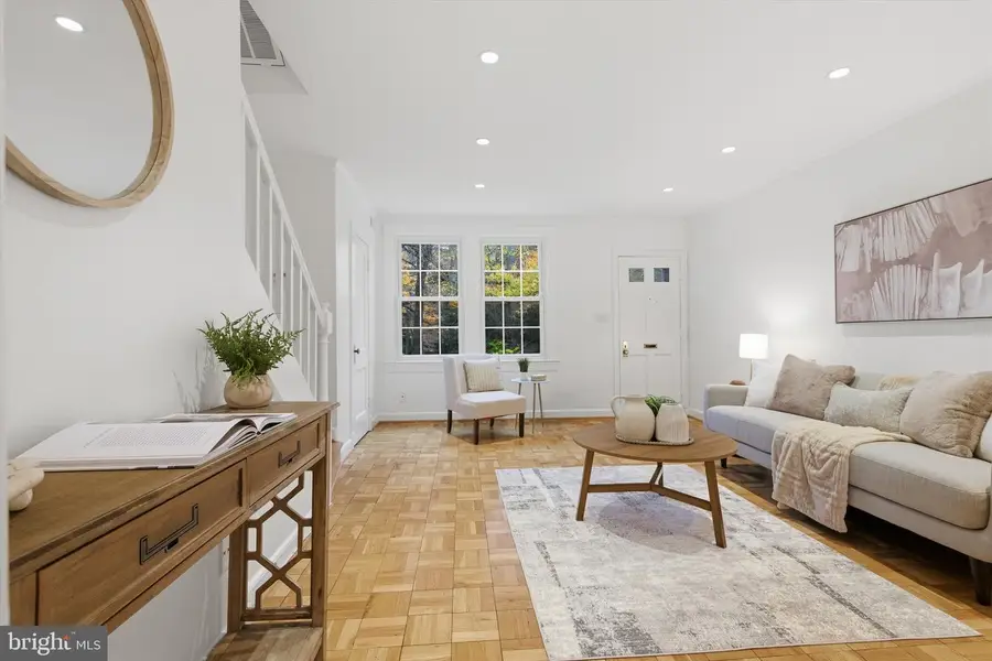 1415 S Edgewood St #458, Arlington, VA 22204 - Image #2