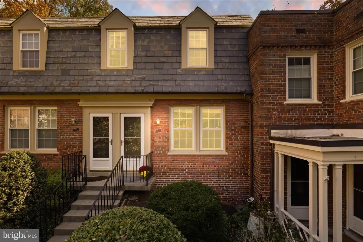 1401 S Barton St #231, Arlington, VA 22204 - #1