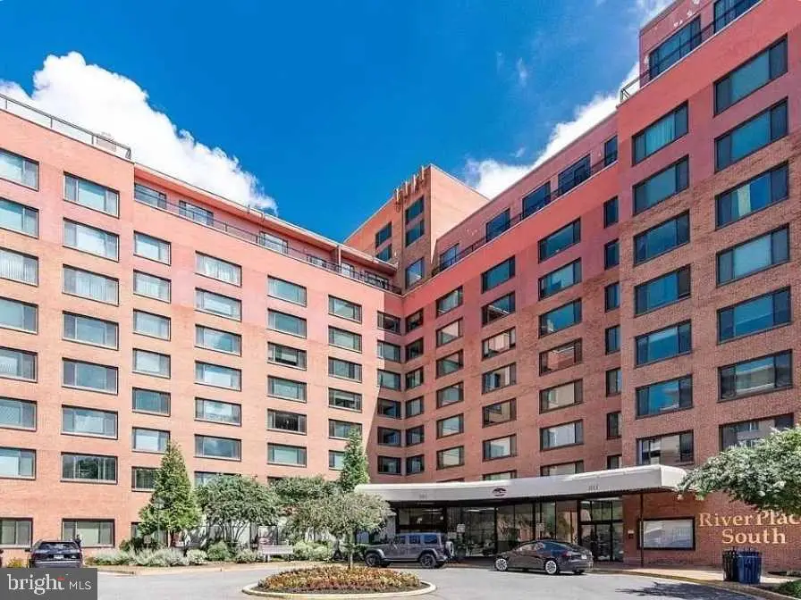1011 Arlington Blvd #1030, Arlington, VA 22209 - Image #2
