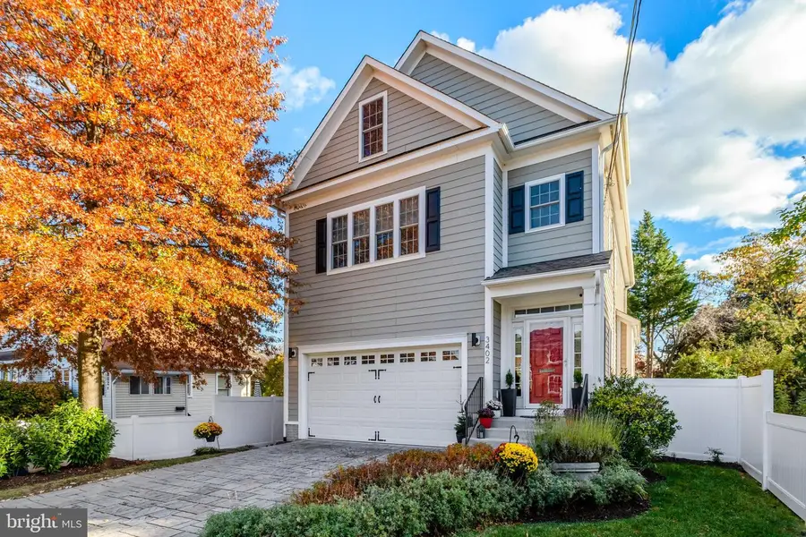 3402 8th St S, Arlington, VA 22204 - Image #2