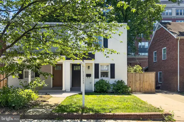3234 9th St S, ARLINGTON, VA 22204